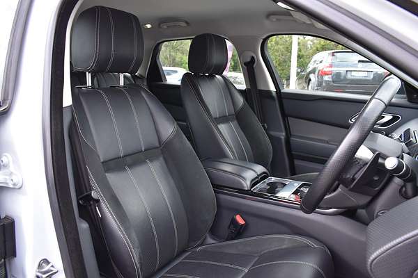 2019 Land Rover Range Rover Velar D240 SE L560