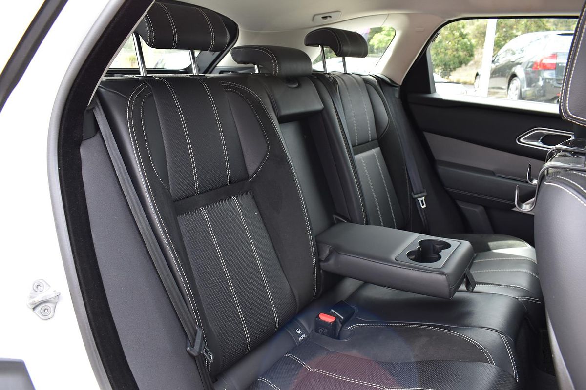 2019 Land Rover Range Rover Velar D240 SE L560