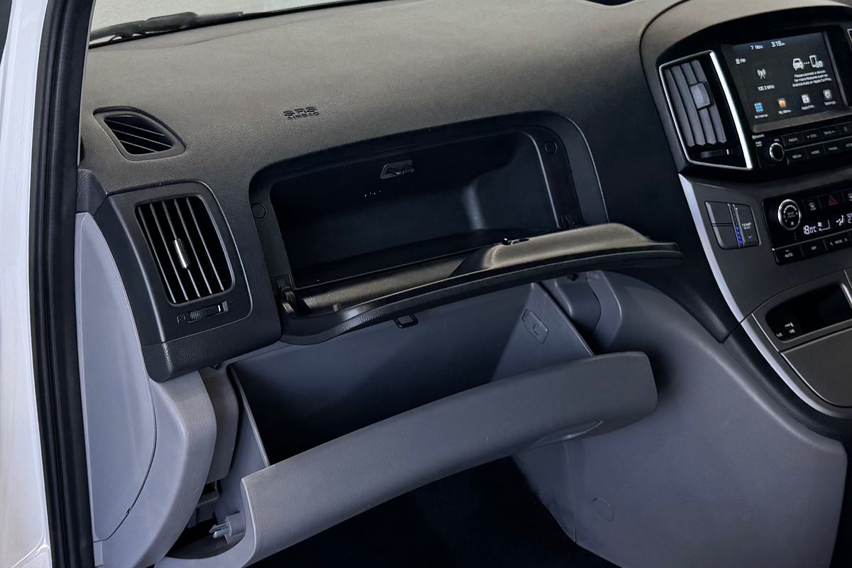 2018 Hyundai iMax Active TQ4