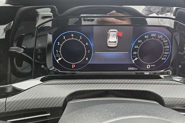 2024 Volkswagen Golf R 8