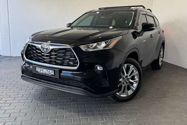 2024 Toyota Kluger Grande AXUH78R