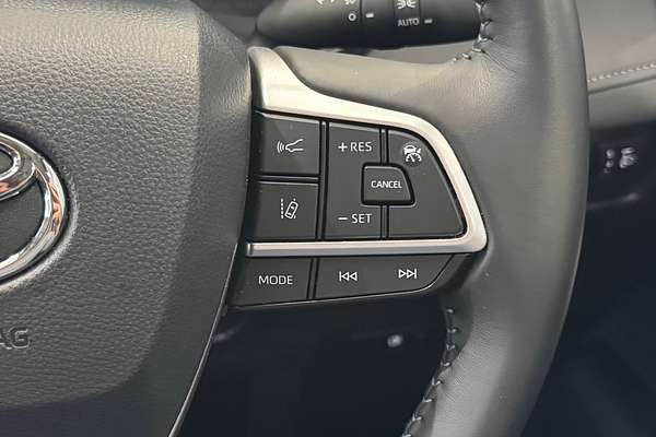 2024 Toyota Kluger Grande AXUH78R