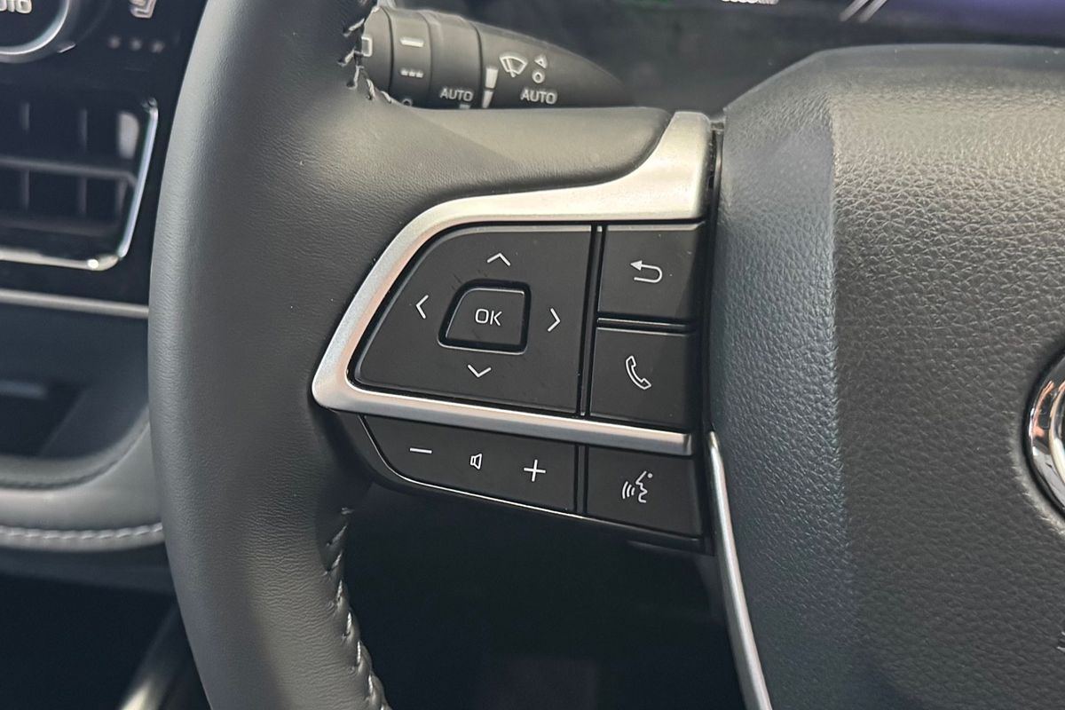 2024 Toyota Kluger Grande AXUH78R