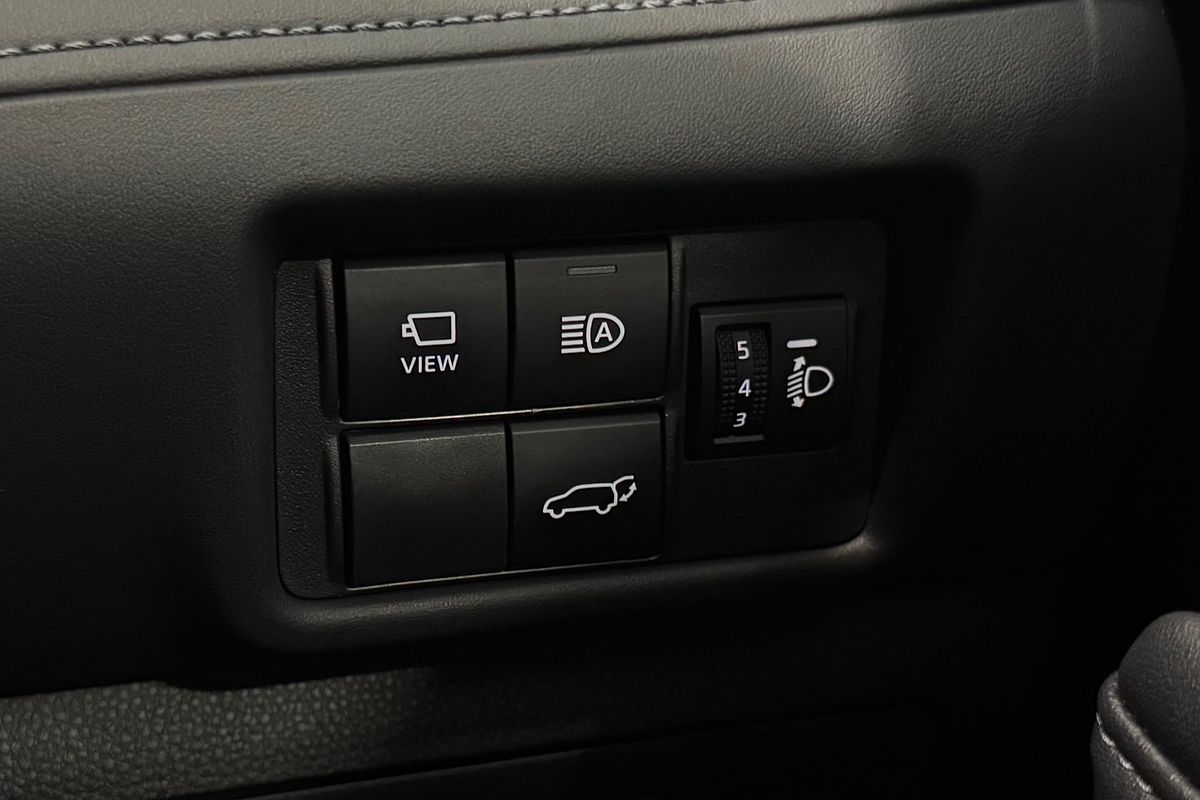 2024 Toyota Kluger Grande AXUH78R