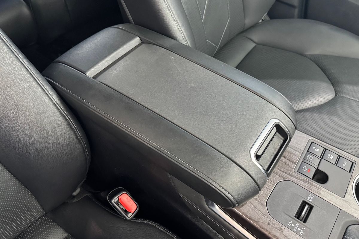 2024 Toyota Kluger Grande AXUH78R