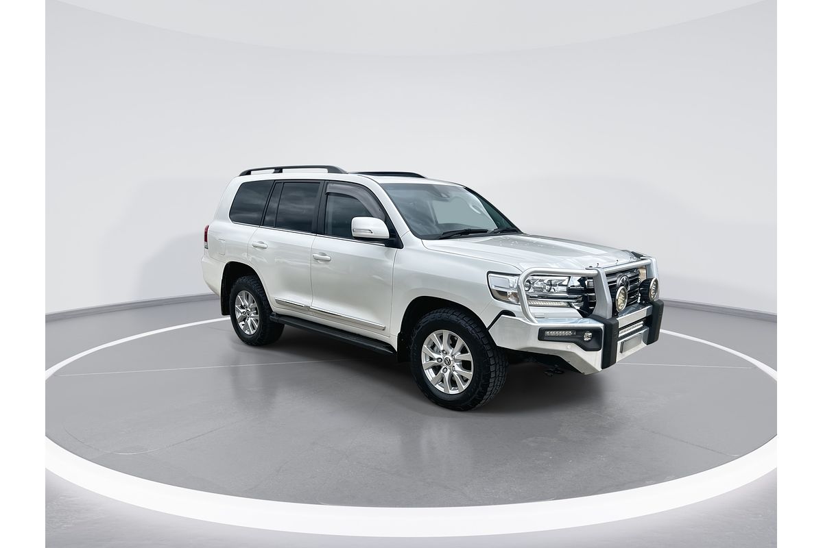 2017 Toyota Landcruiser Sahara VDJ200R