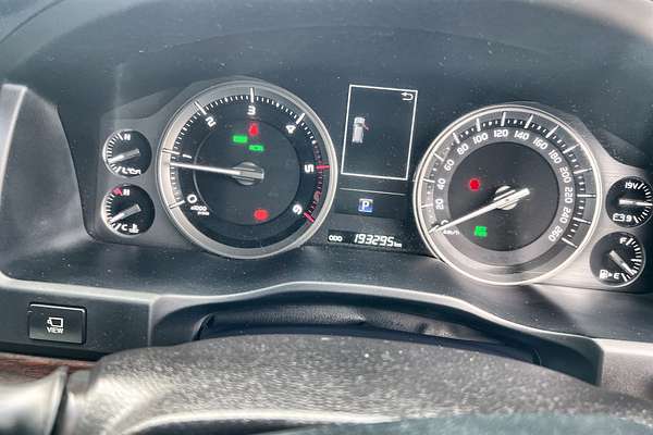 2017 Toyota Landcruiser Sahara VDJ200R