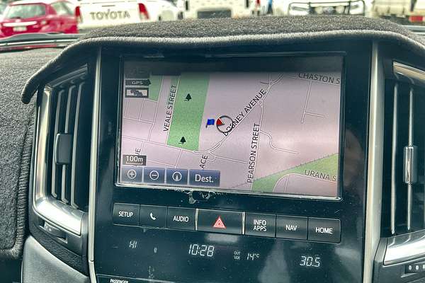 2017 Toyota Landcruiser Sahara VDJ200R