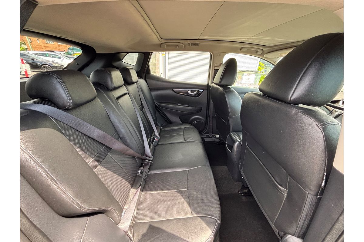 2015 Nissan QASHQAI Ti J11