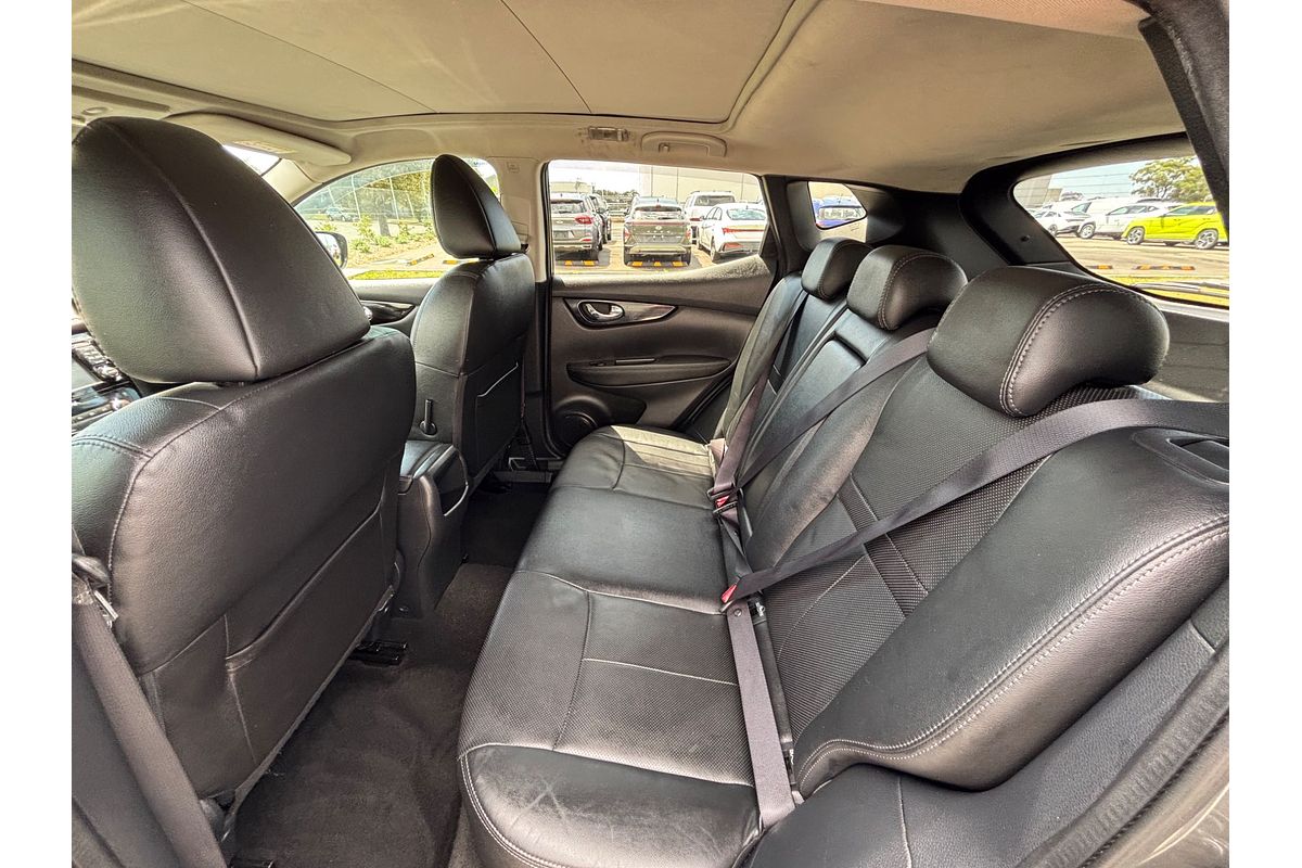 2015 Nissan QASHQAI Ti J11