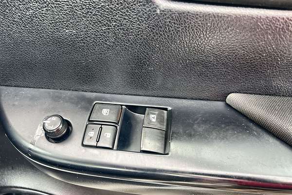 2018 Toyota Hilux Workmate TGN121R Rear Wheel Drive