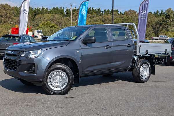2025 Isuzu D-MAX SX 4X4