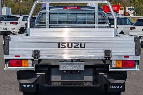 2025 Isuzu D-MAX SX 4X4