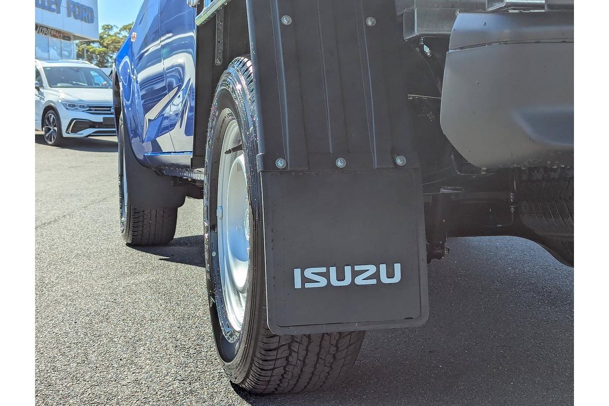 2025 Isuzu D-MAX SX 4X4