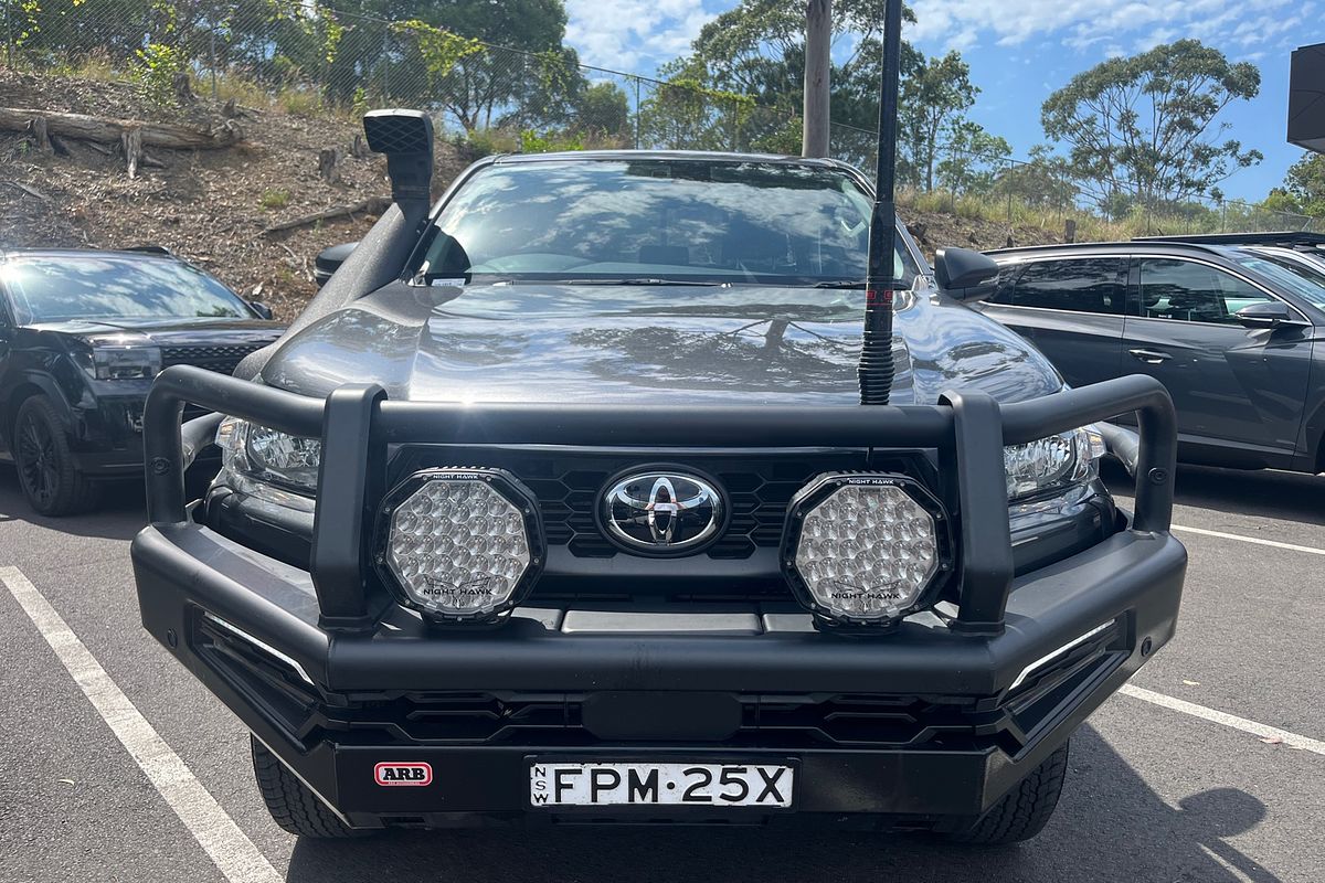 2025 Toyota Hilux SR GUN126R 4X4