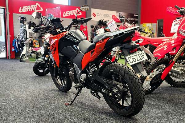 2024 Suzuki DS250 V-STROM