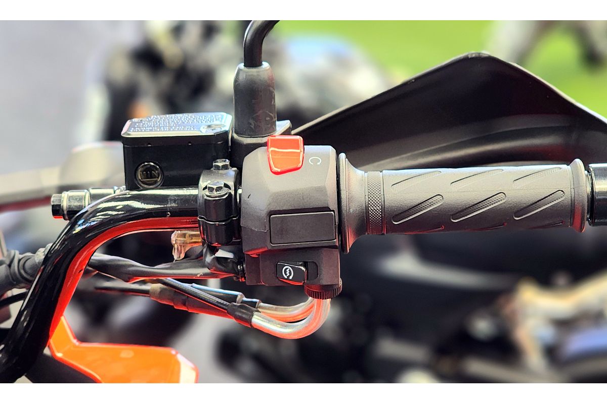 2024 Suzuki DS250 V-STROM