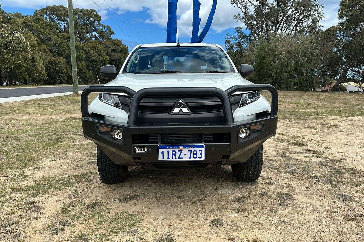 2021 Mitsubishi Triton GLX ADAS MR 4X4