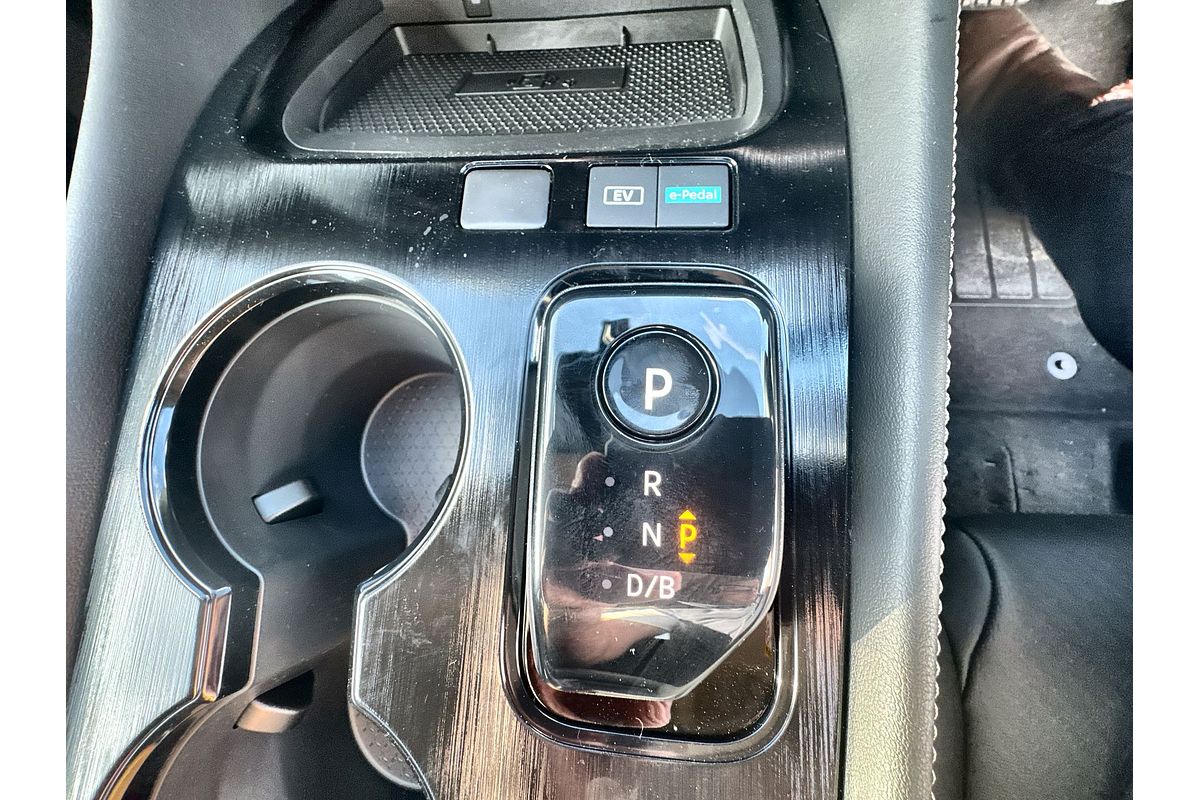 2025 Nissan X-TRAIL ST-L e-POWER T33