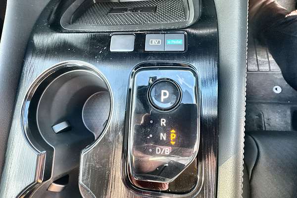 2025 Nissan X-TRAIL ST-L e-POWER T33