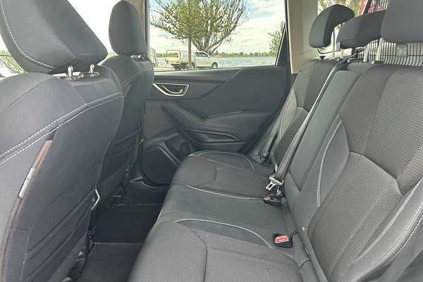 2018 Subaru Forester 2.5i-L S5