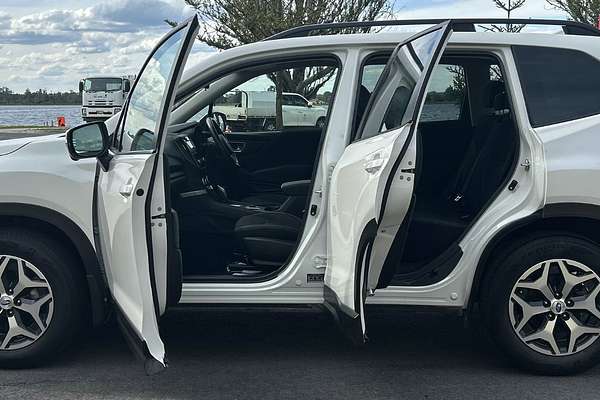 2018 Subaru Forester 2.5i-L S5