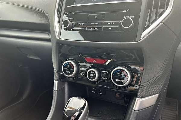 2018 Subaru Forester 2.5i-L S5