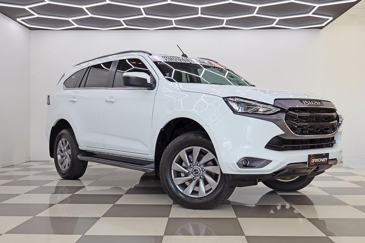 2022 Isuzu MU-X LS-U