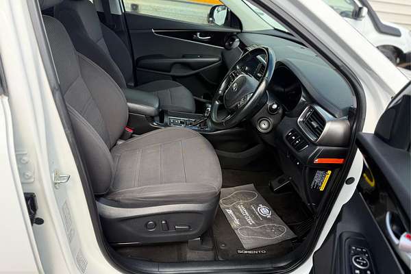 2018 Kia Sorento Si UM