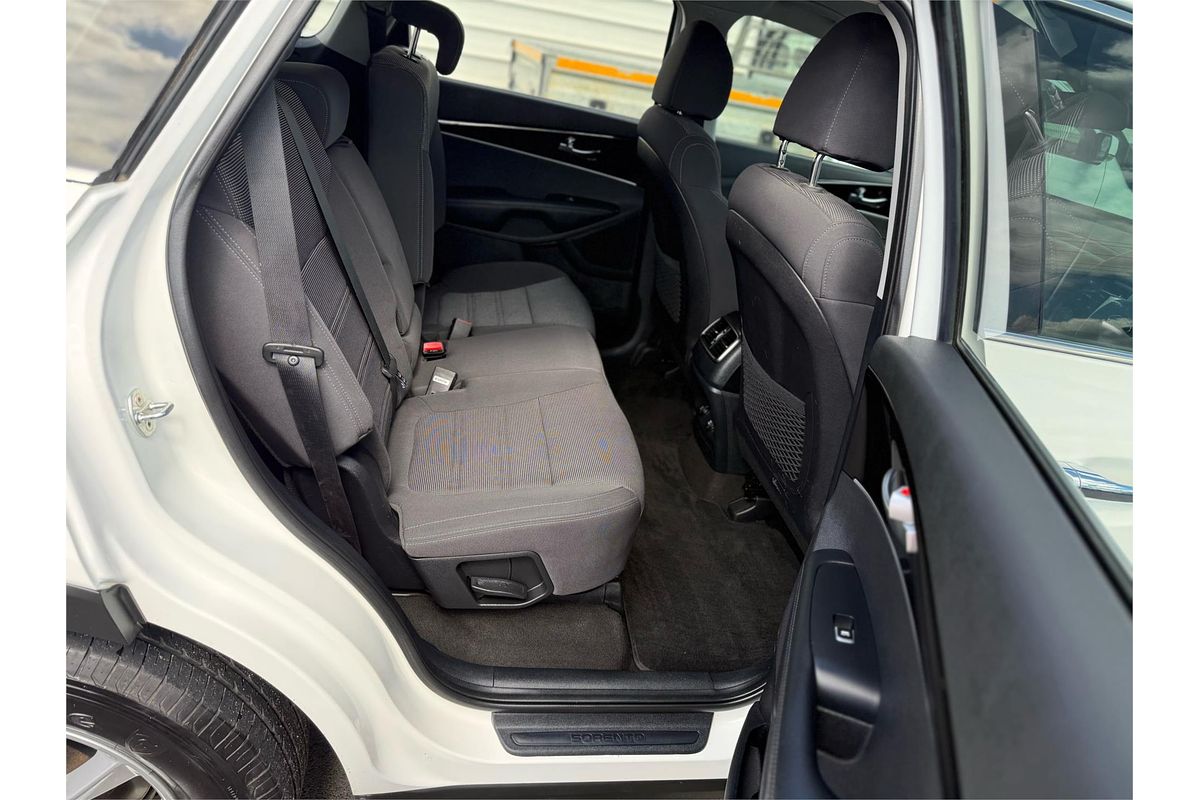 2018 Kia Sorento Si UM