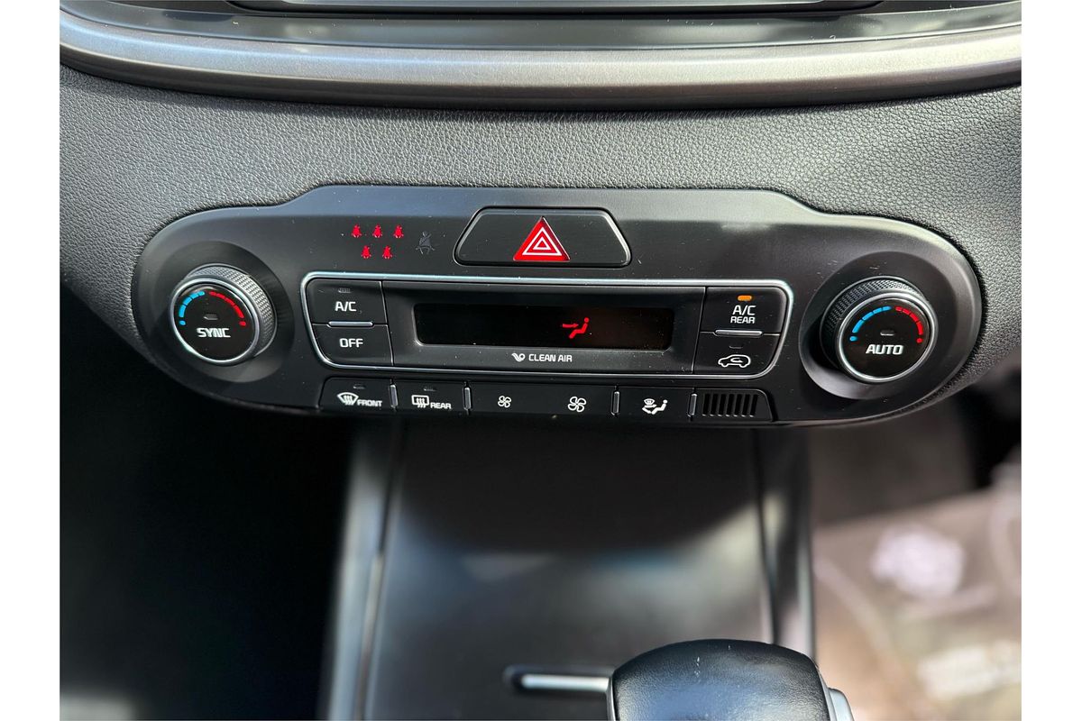 2018 Kia Sorento Si UM