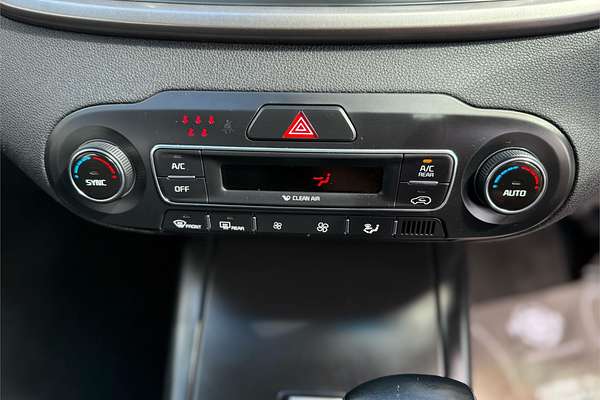 2018 Kia Sorento Si UM