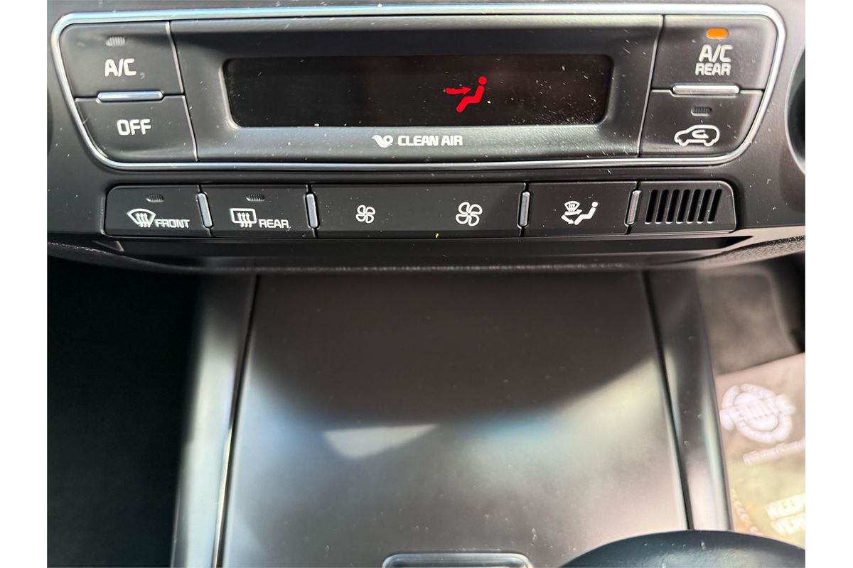 2018 Kia Sorento Si UM