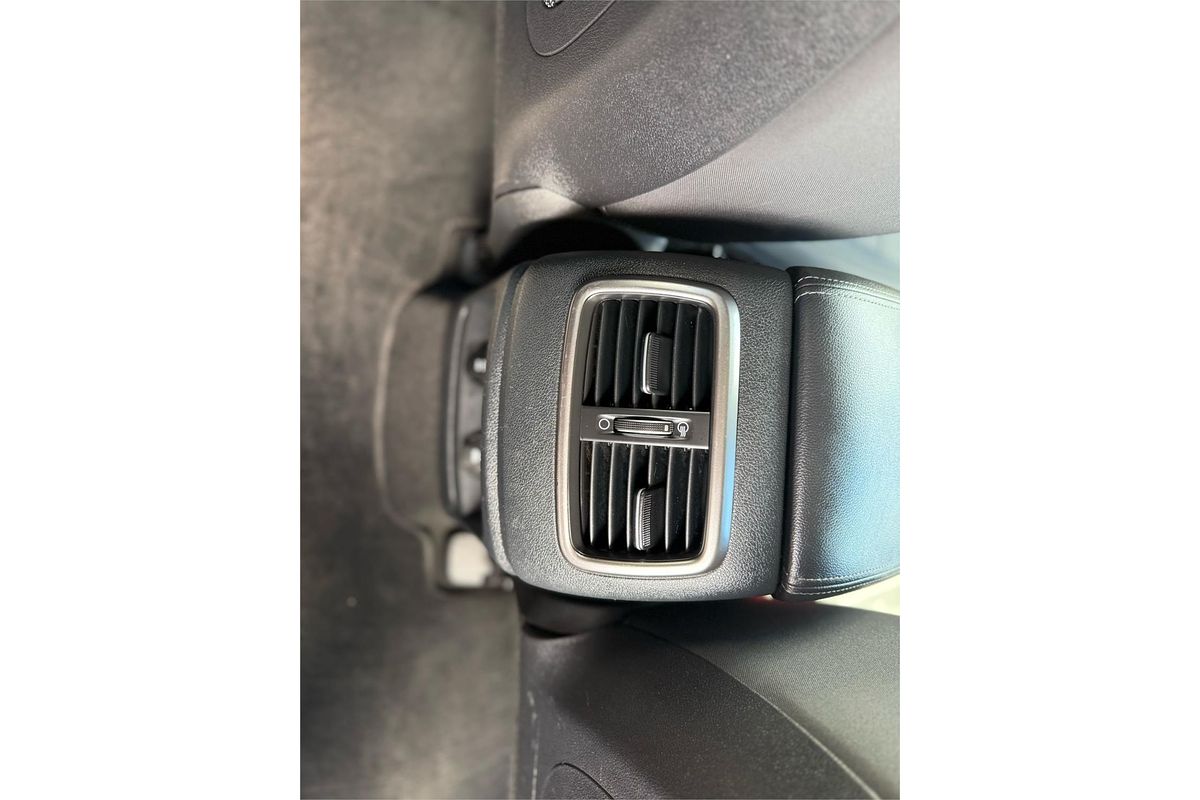 2018 Kia Sorento Si UM