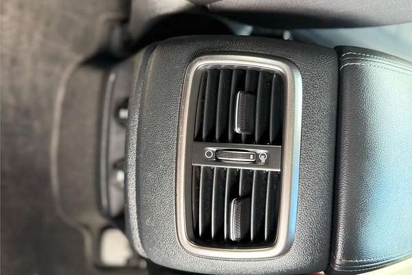 2018 Kia Sorento Si UM