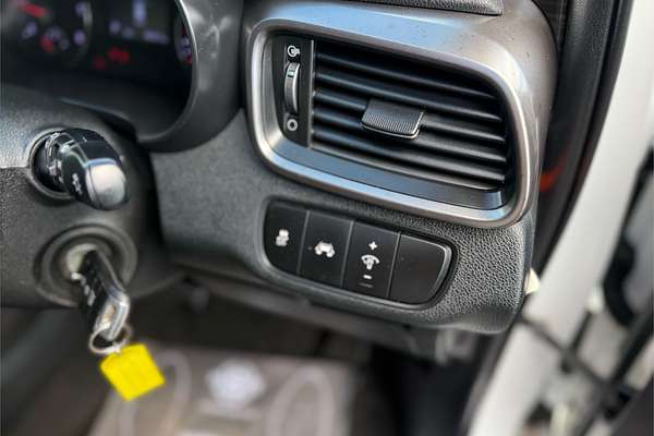 2018 Kia Sorento Si UM