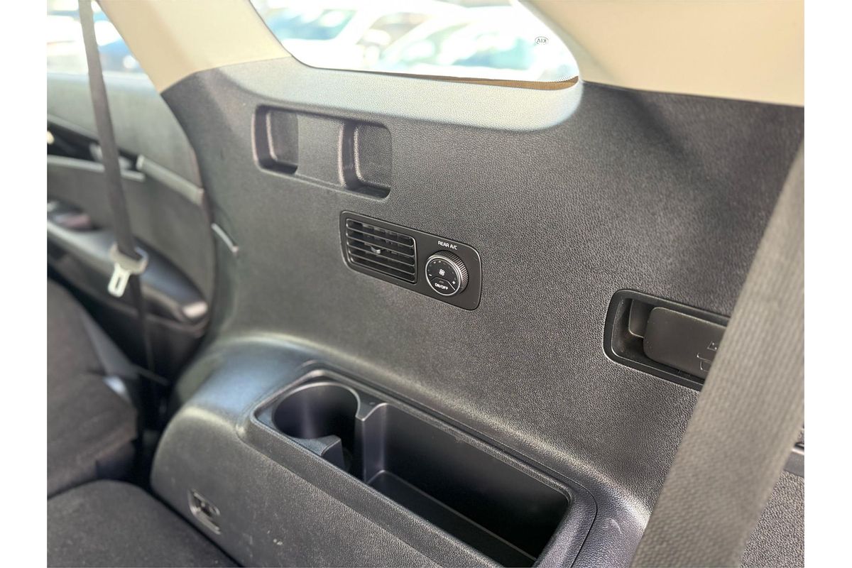 2018 Kia Sorento Si UM