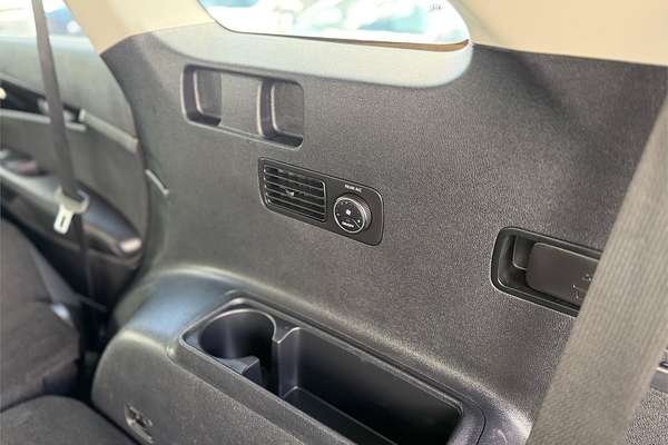 2018 Kia Sorento Si UM