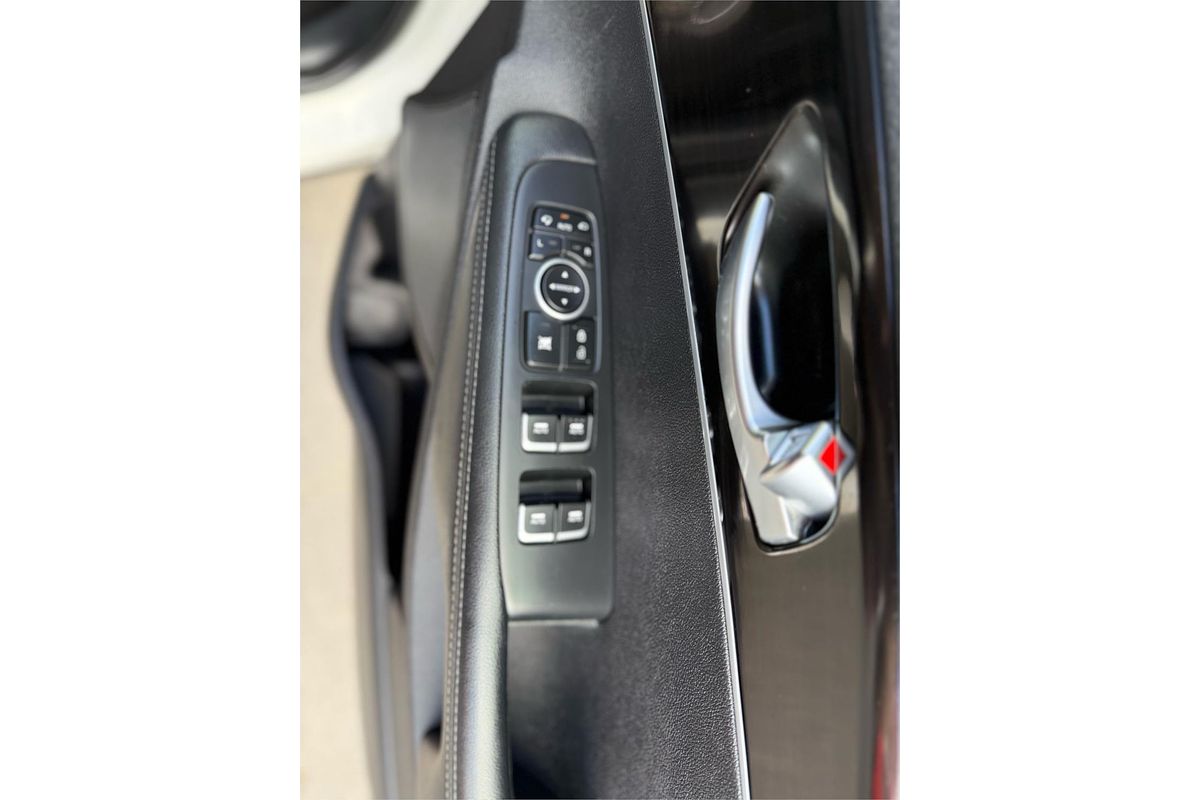 2018 Kia Sorento Si UM