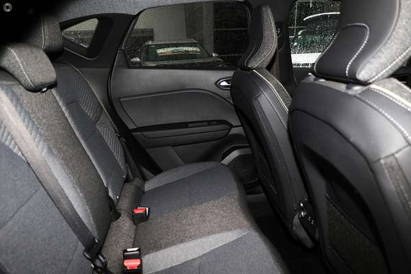 2025 Mitsubishi ASX Aspire XE