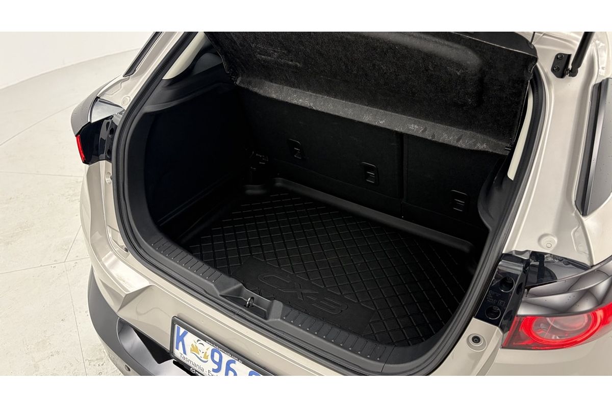 2022 Mazda CX-3 sTouring DK