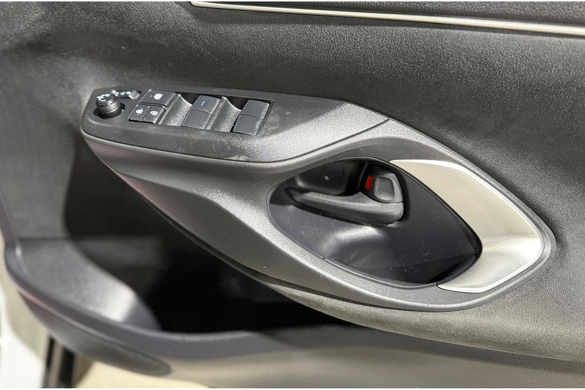 2023 Toyota Yaris Cross GX MXPB10R