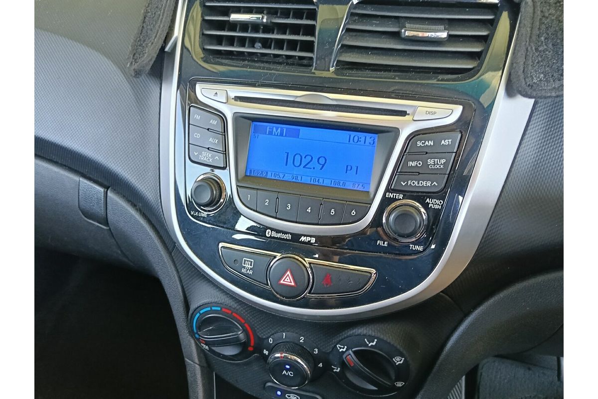 2012 Hyundai Accent Premium RB