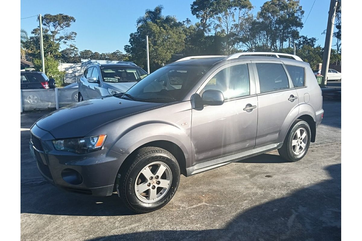 2009 Mitsubishi Outlander LS ZH