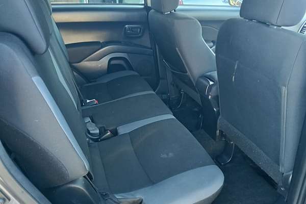 2009 Mitsubishi Outlander LS ZH