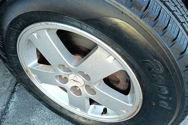 2009 Mitsubishi Outlander LS ZH