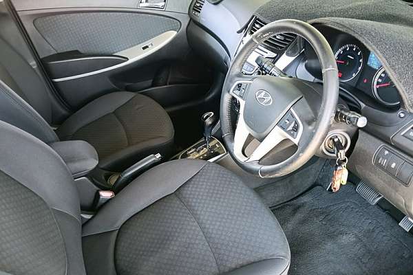 2012 Hyundai Accent Premium RB