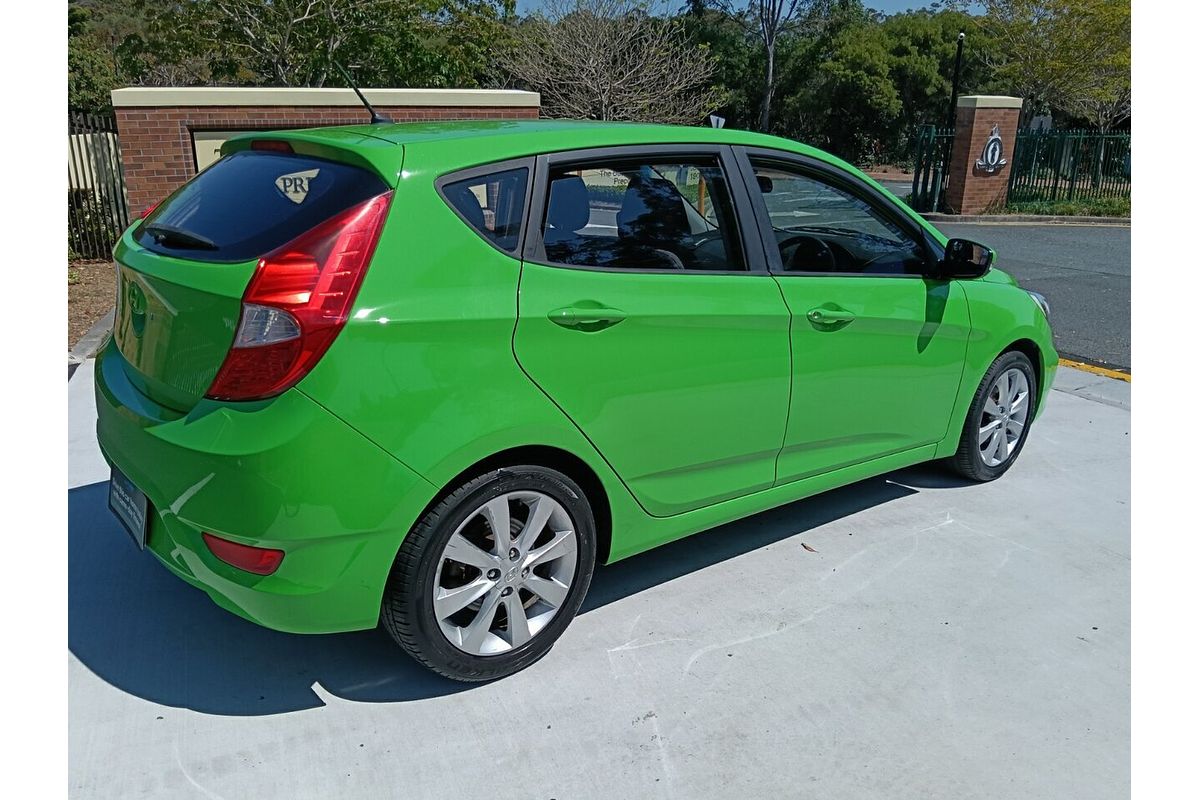 2012 Hyundai Accent Premium RB