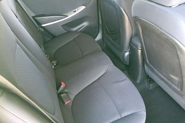 2012 Hyundai Accent Premium RB