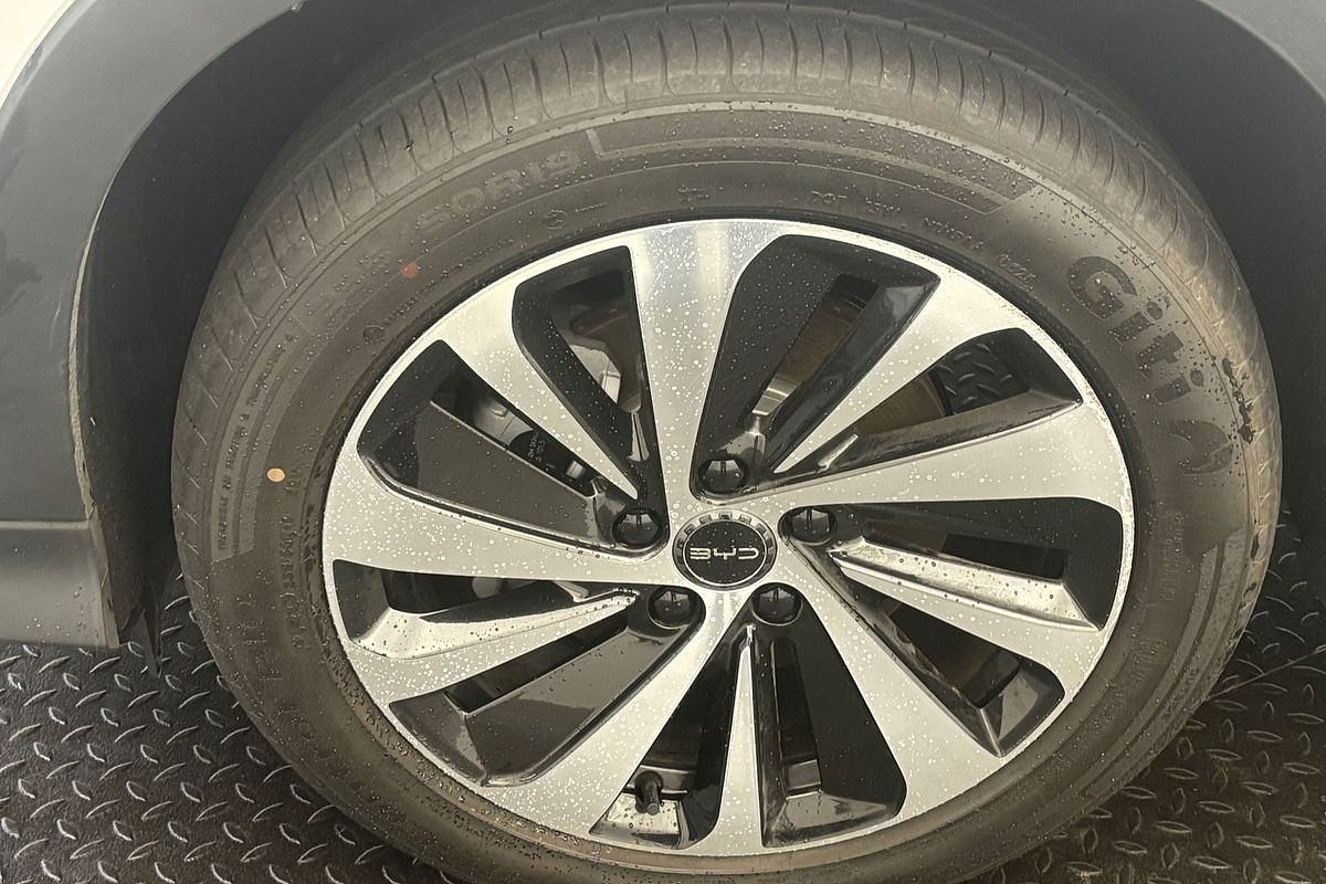 2025 BYD SEALION 6 Premium